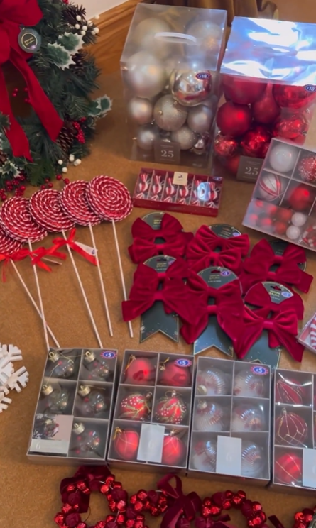 Paris nabbed hundreds of baubles for her Christmas tree this year