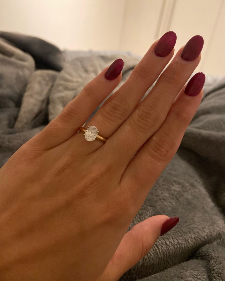 Ryan shared a picture wearing the engagement ring the tragic star bought her