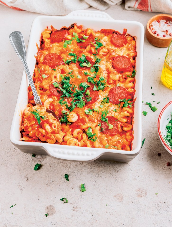 This delicious pizza mac bake serves the whole family