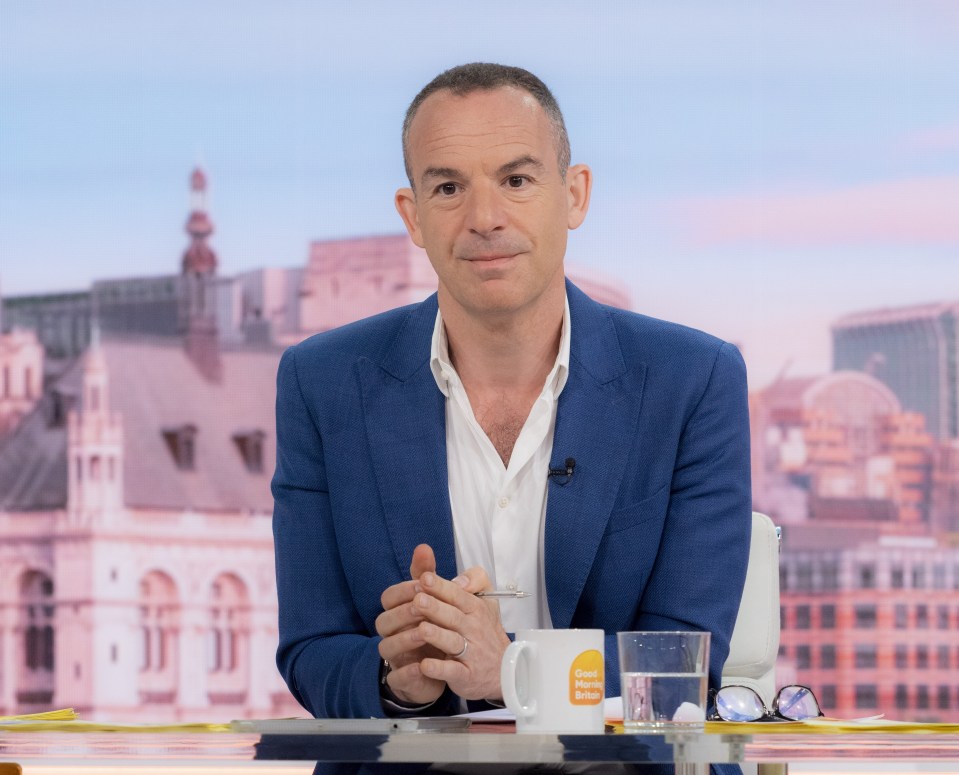 Consumer guru Martin Lewis revealed how to bank £100 between you and friend