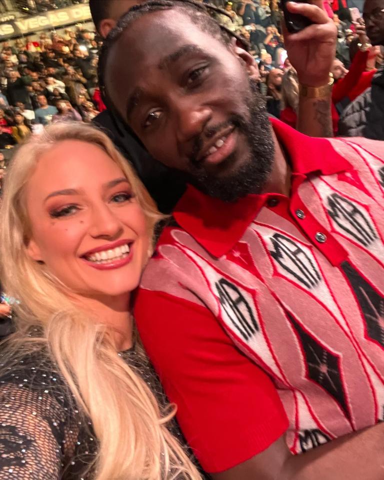 The Blonde Bomber stunned as she cosied up to former undisputed welterweight champ Terence Crawford