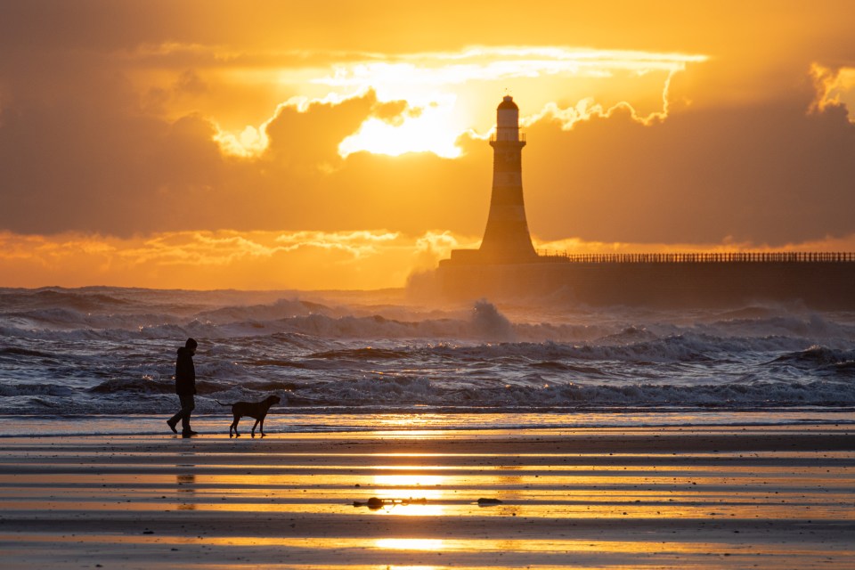 A freezing  but sunny start to the day on Roker beach in Sunderland this morning