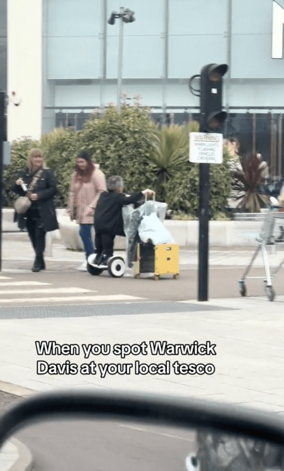 One fan captured Warwick on a segway and shouted 'you're a wizard'