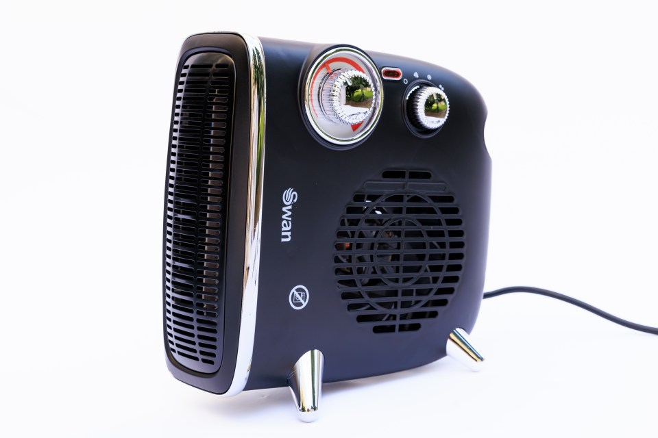 The Swan vertical fan heater makes a bit of a rattling sound