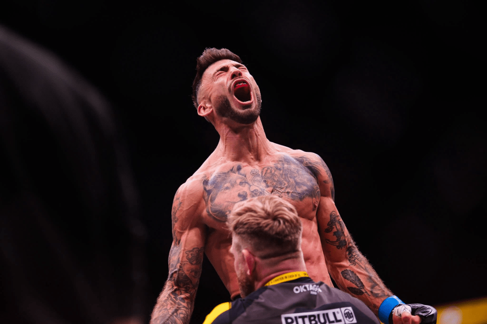 Jake Quickenden won his MMA debut by KO