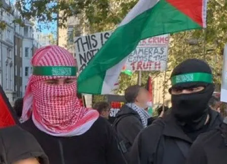 Two attendees on the Gaza march wore clothing supportive of the terrorist group Hamas