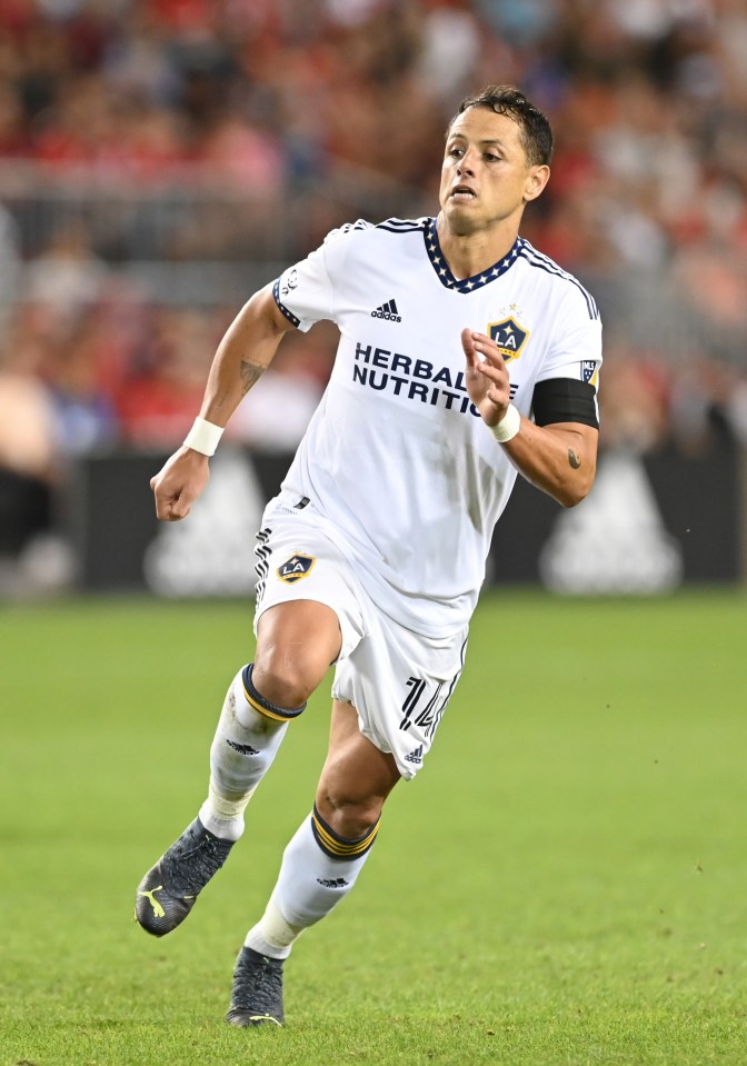 Javier Hernandez's playing future is up in the air as he leaves LA Galaxy after three years following an ACL injury five months ago