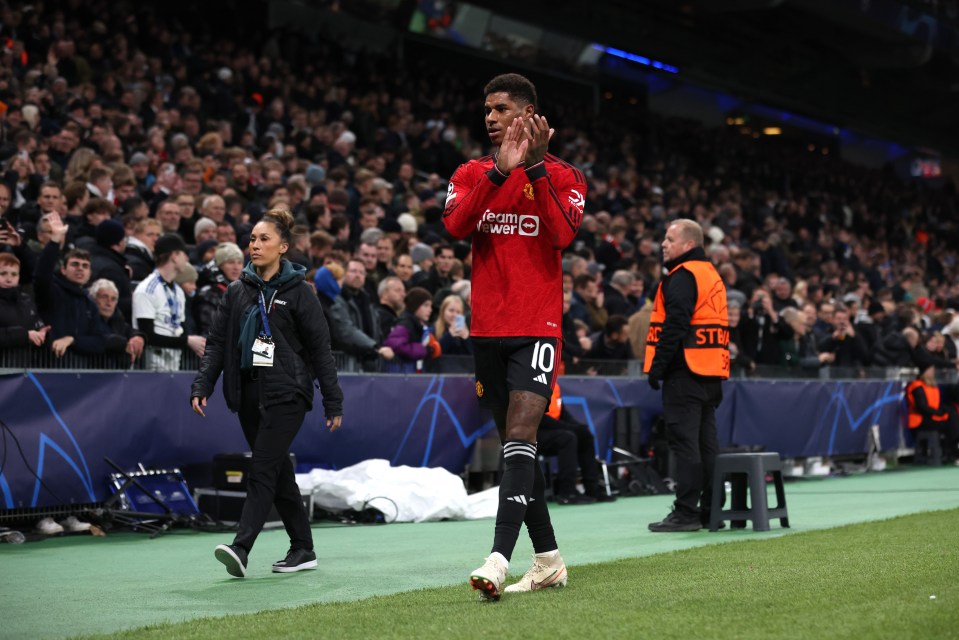 Rashford claps the travelling Man Utd fans as he leaves the pitch