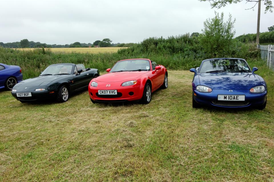 Three Generations of Mazda MX5 – MK1, MK2, MK3