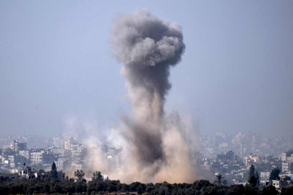 Smoke rising from northern Gaza after Israeli strikes on Monday