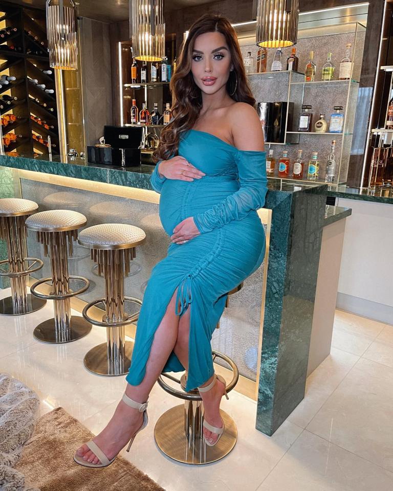 The reality star pictured when she was pregnant with her daughter Alaya