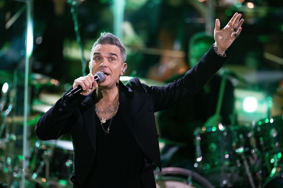 A fan was left fighting for her life after Robbie Williams' concert in Sydney