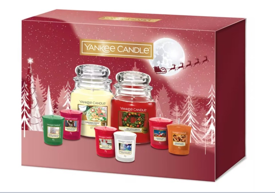 Save £33 on this Yankee Candle gift set