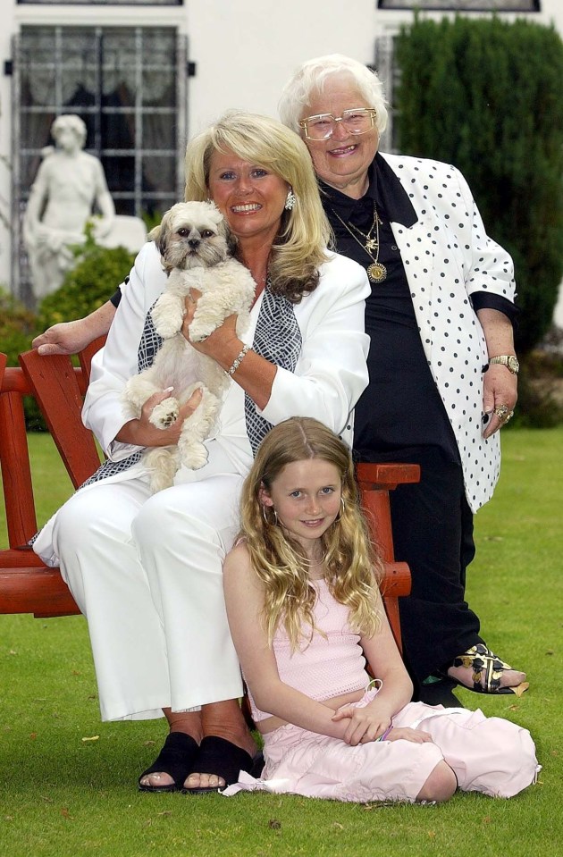 Tracy, wife of Les Dawson, and their daughter Charlotte with Mo