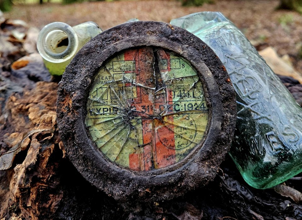 Chris believes the tax disc was from an old Model T Ford