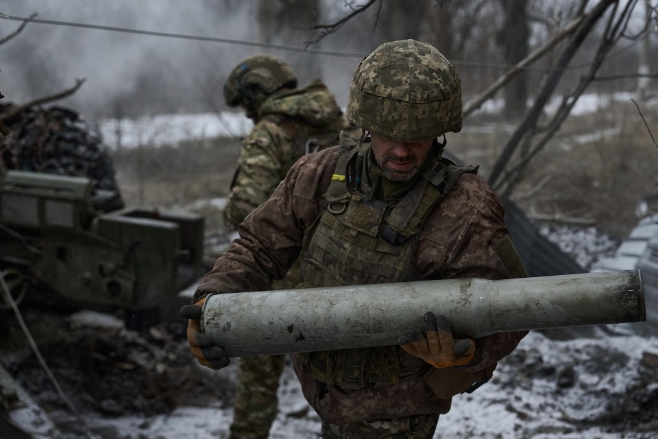 Ukraine has been making small break throughs across the Dnipro river and establishing bases inside enemy territory