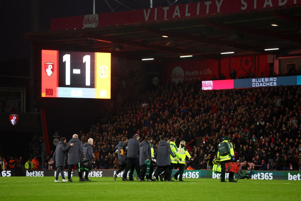 The match was abandoned by the referee