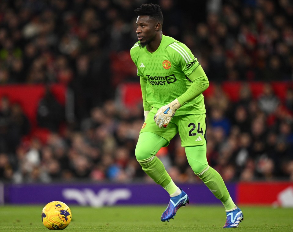 Fans spotted Andre Onana telling his teammates that Man Utd would be given a penalty before the referee did