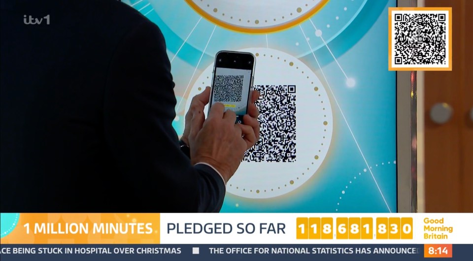 The ITV anchor, 65, struggled to scan a QR code on-screen