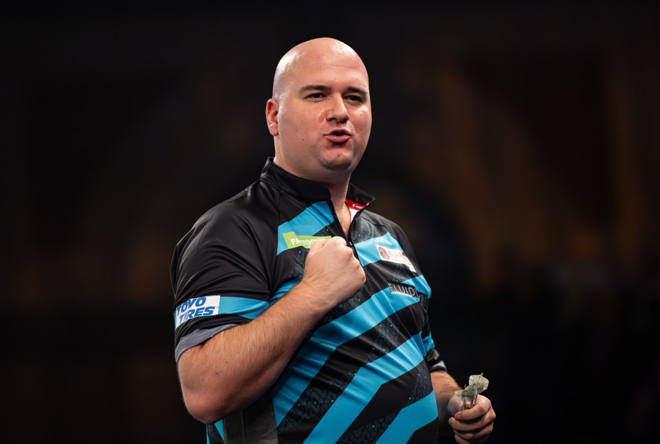 Rob Cross backtracked on his 'kinky' comment after beating Jeffrey de Graaf