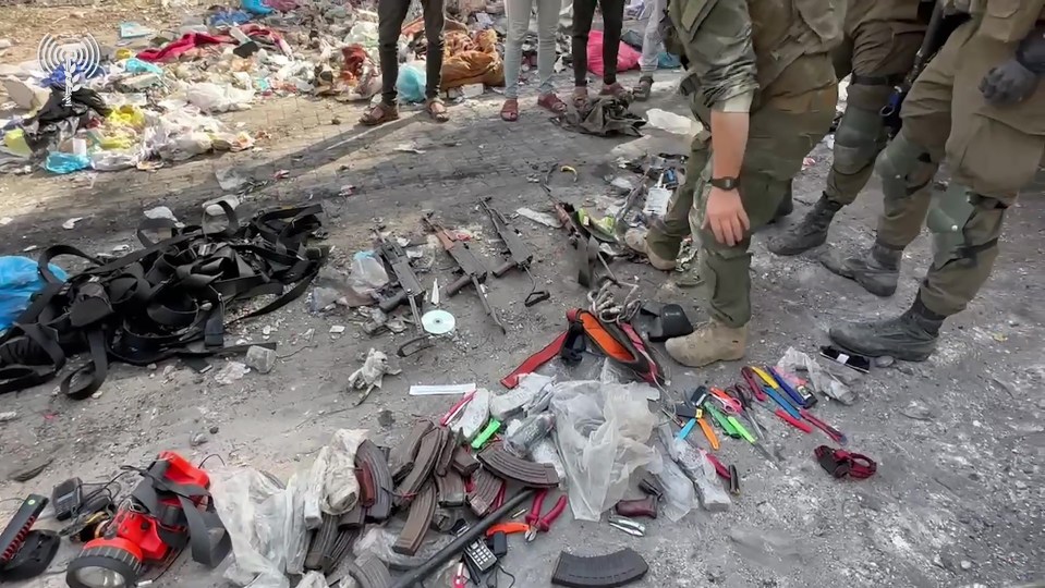 IDF troops supervised the apparent surrender and observed the firearms and equipment handed over