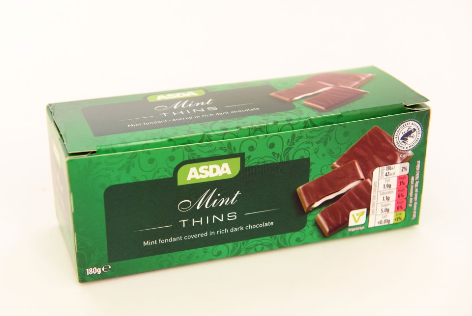 Chocolate after eight alternatives * Pics - Adrian Sherratt - 07976 237651 .Christmas consumer test of chocalate mint thins with Laura Stott (1 Dec 2023)..- Asda Mint Thins..