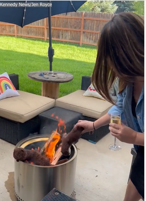 Jen and her friends had a party after the attack where they sipped champagne and burned otter effigies