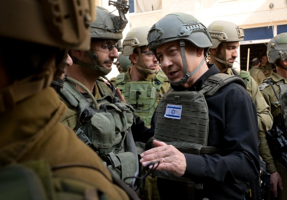 The Israeli prime minister visited IDF soldiers in the Northern Gaza