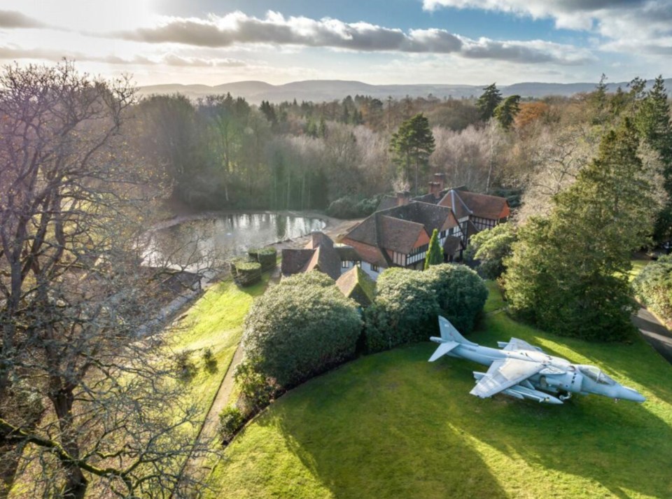 This mansion in Petersfield comes with a JET