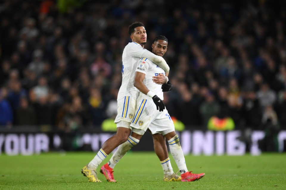 Georginio Rutter escorted the Leeds goalscorer off the pitch