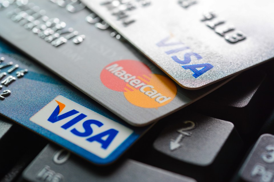 The move means that Visa will be the leading payment provider for Lloyds Banking Group