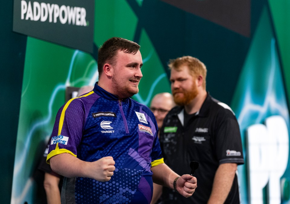 Luke Littler will play his last-16 match at the PDC World Darts Championship on Saturday