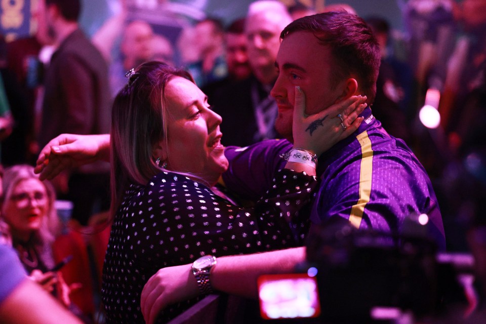 Littler celebrated with his mum Lisa at Ally Pally