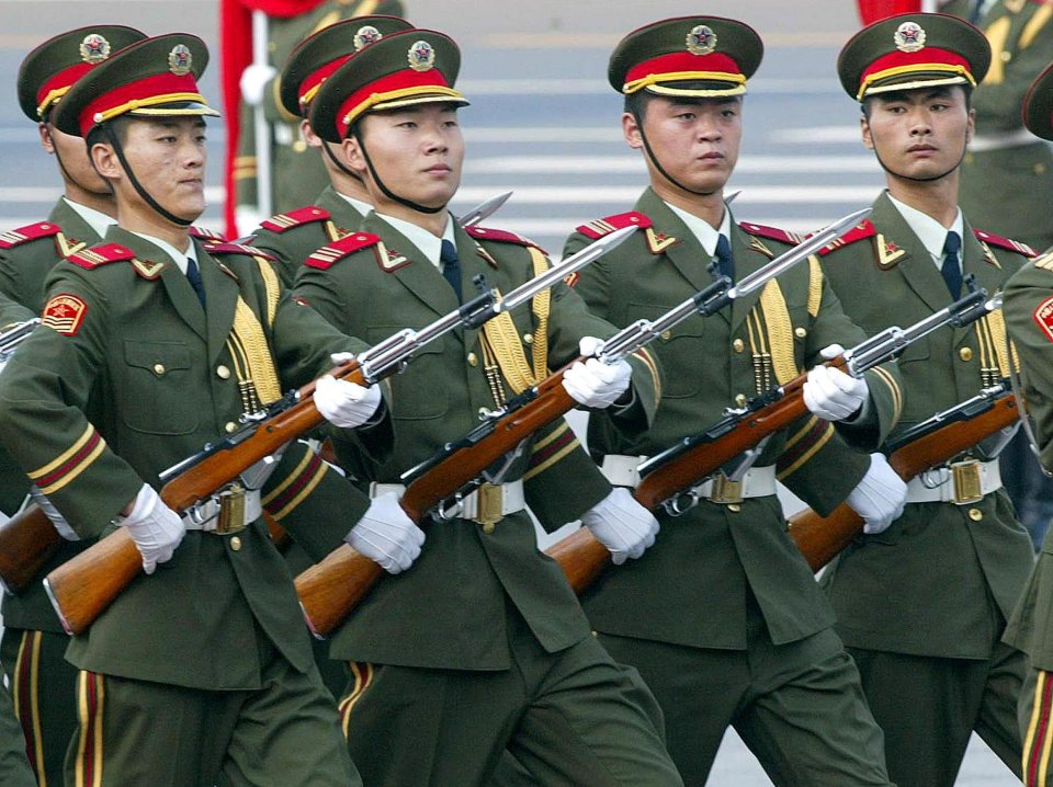 Experts expect China to use psychological weapons to keep control over the own people