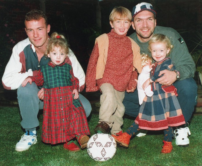 Footballers Alan Shearer and Neil Ruddock, who are good friends, with their children. Shearer's daughter is called Chloe and Ruddock son is called Josh and his daughter is called Millie. Date: 02.12.1994 Neg no: NOW94-466-st1 (12)