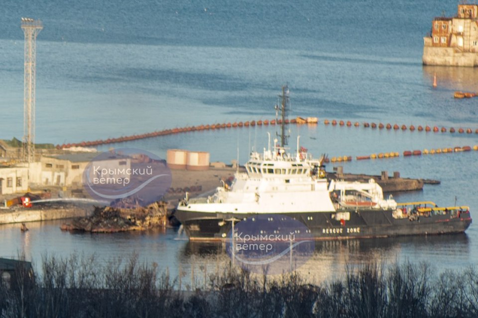 Telegram channel Crimean Wind Reserve shared a picture as 'the Novocherkassk landing ship continued to be extinguished'