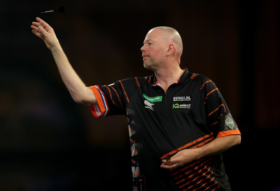 Van Barneveld gave his all but it was not enough