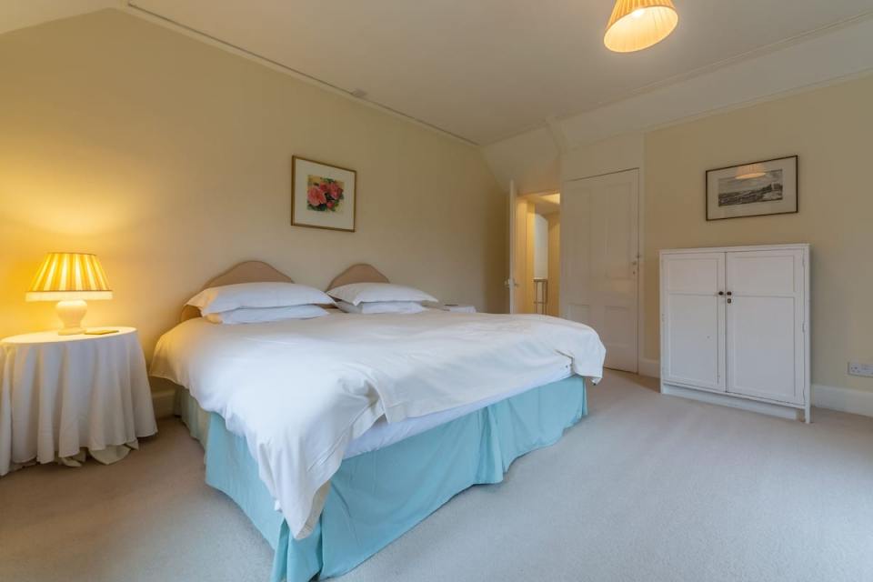 The pad will set you back between £237 and £354 per night