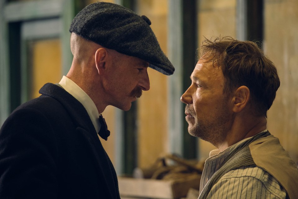 Anderson acting on Peaky Blinders with Stephen Graham playing Hayden Stagg