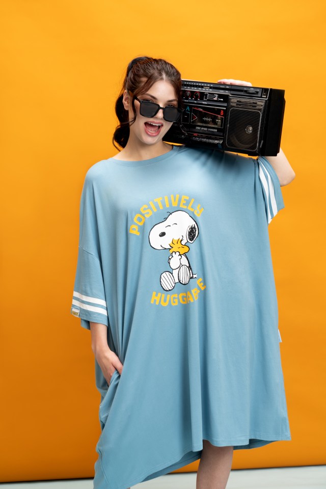 Add the Snoopy Oodie sleep tee to your night time rotation.