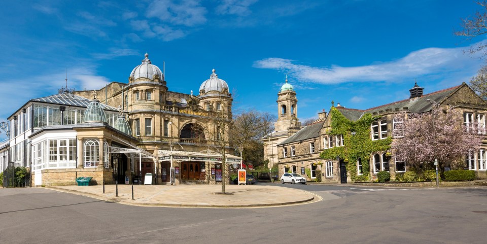 A small earthquake hit Buxton in Derbyshire this evening