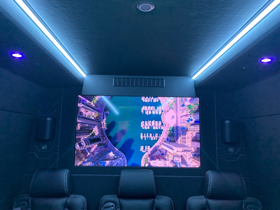 Passengers can enjoy a 40-inch smart TV with surround sound