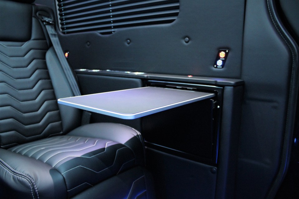 Folding tables, reclining seats and the panoramic sunroof are operated at the push of a button