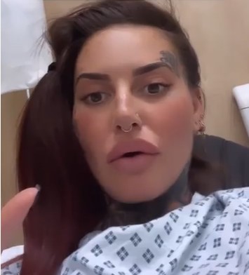 Jemma told fans she was in hospital back in December but did not disclose what was wrong