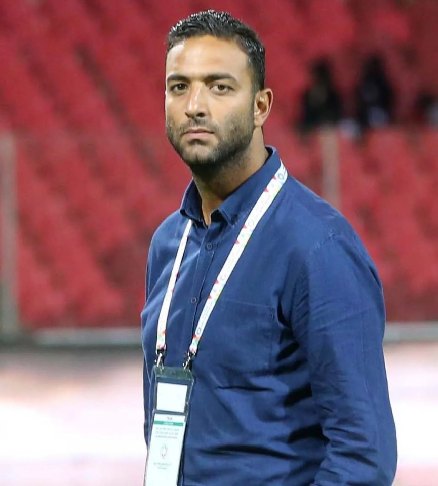 Mido sarcastically responded to the photo of Salah's rehab