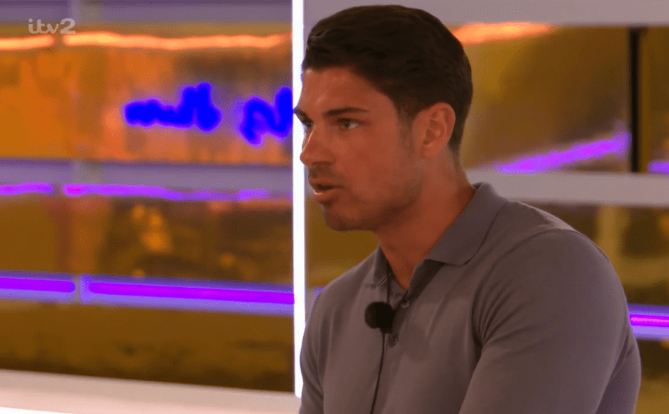 Love Island fans have praised Anton Danyluk and want him to win the show