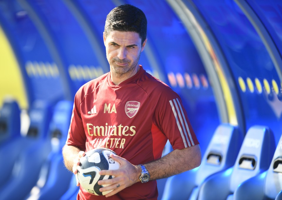 Arteta is with the Arsenal team in Dubai for a training camp