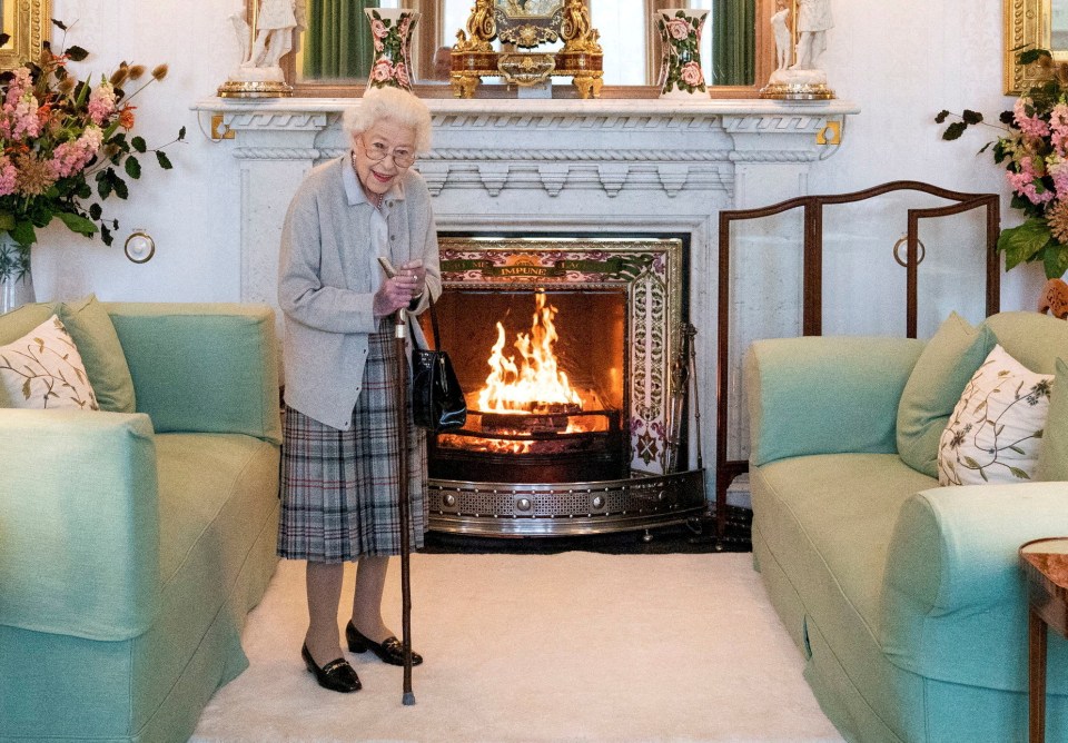 Britain’s Queen Elizabeth final picture before her death at the Drawing Room before receiving Liz Truss for an audience