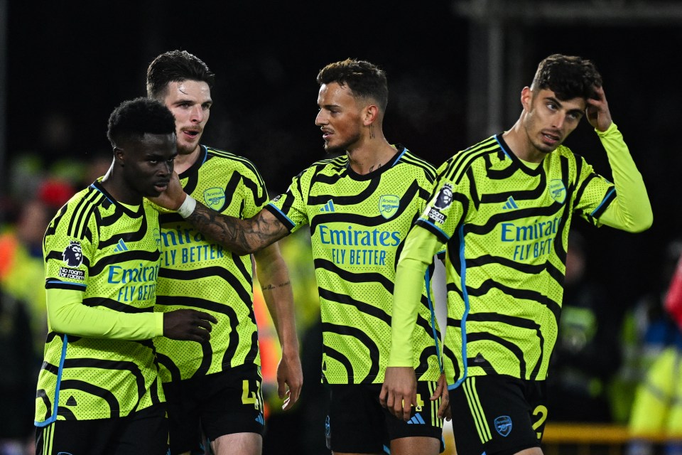 Saka, Declan Rice, Ben White and Kai Havetz celebrate the winner