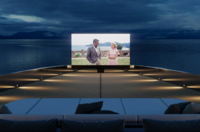 It also has an ultra-modern outdoor cinema on the bow